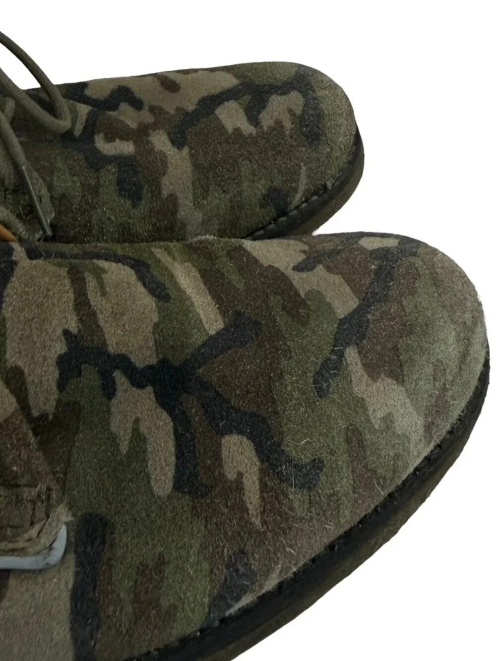 John Fluevog Willy Camo Suede Chukka Boots Lace-Up Purple Tongue Size 10.5 US